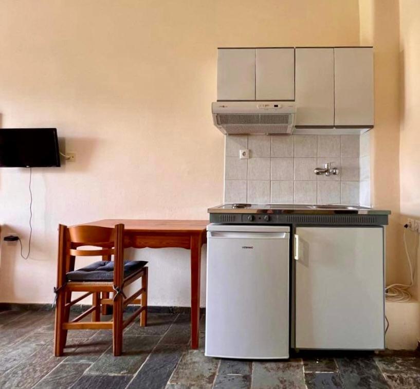 Kastro Aggeliki Lägenhet Kardhamili Exteriör bild